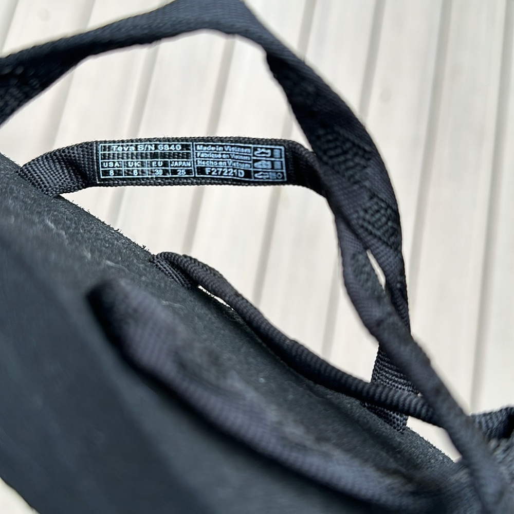 Teva Olowahu Sandals - Picture 5 of 6